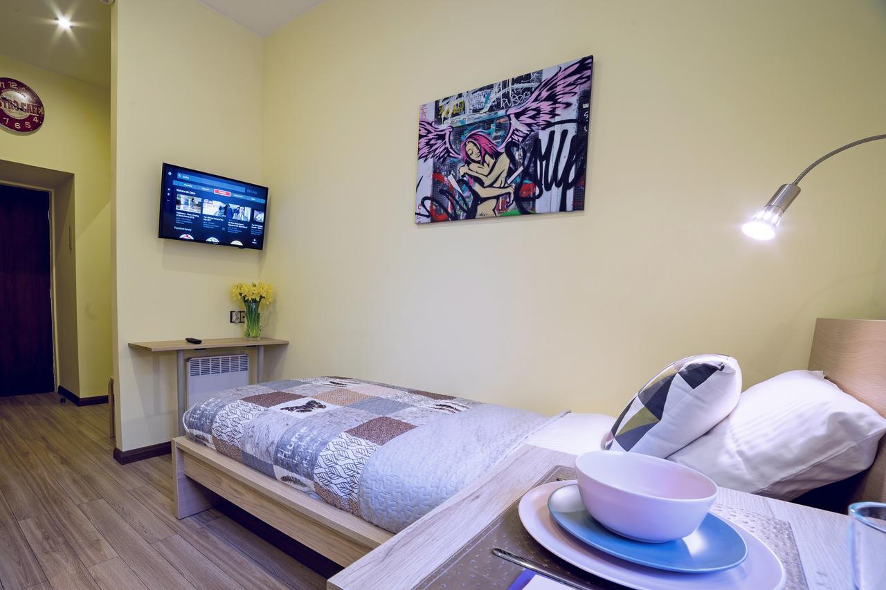 Apartamenty Centrum Пётркув-Трыбунальский Экстерьер фото