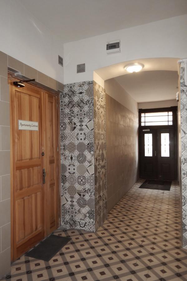 Apartamenty Centrum Пётркув-Трыбунальский Экстерьер фото